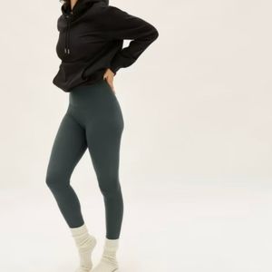 Everlane Women's Leggings in Dark Mint Green